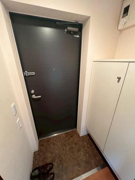 札幌市北区麻生町1丁目のマンション(玄関)