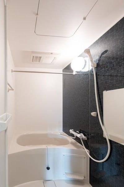 札幌市中央区南七条西9丁目のマンション(バス)