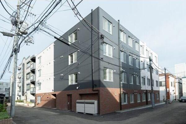 札幌市中央区南七条西9丁目のマンション