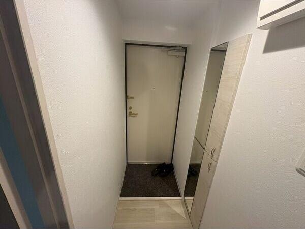 札幌市西区宮の沢一条5丁目のマンション(玄関)