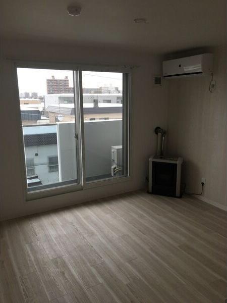 札幌市西区宮の沢一条5丁目のマンション(バルコニー)