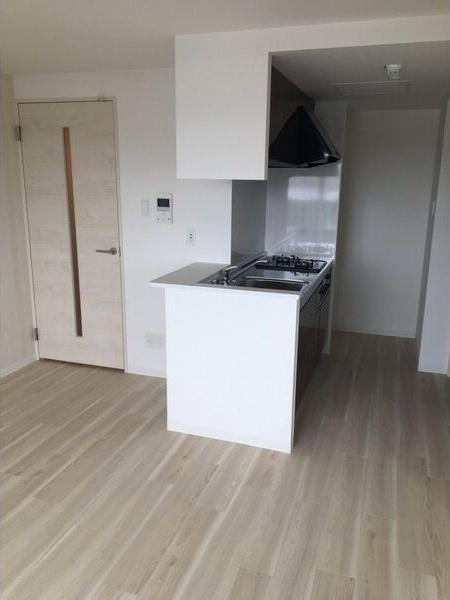 札幌市西区宮の沢一条5丁目のマンション(リビング)