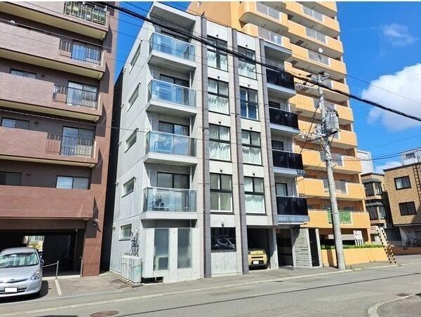 札幌市白石区本郷通9丁目南のマンション