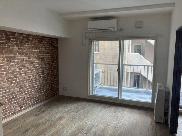 札幌市豊平区月寒中央通８丁目のマンション