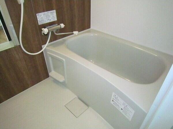 札幌市中央区南十三条西7丁目のマンション(バス)