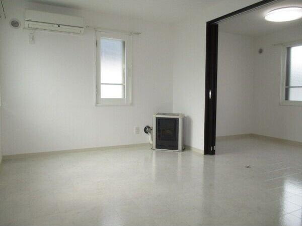 ウイングフィールド