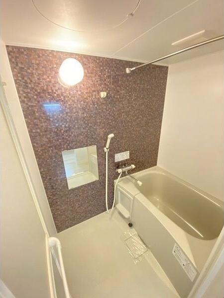 札幌市西区西町北2丁目のマンション(バス)