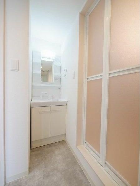 札幌市東区北十六条東１４丁目のマンション