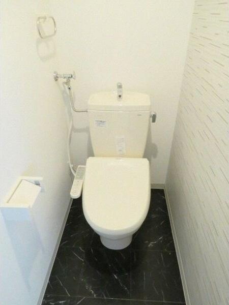 札幌市中央区南十三条西１５丁目のマンション