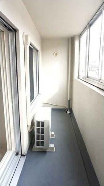 札幌市西区二十四軒四条7丁目のマンション(バルコニー)