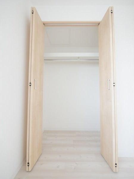 札幌市白石区菊水七条1丁目のマンション(収納)