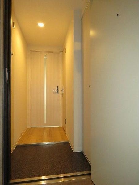 札幌市西区発寒五条4丁目のマンション(玄関)