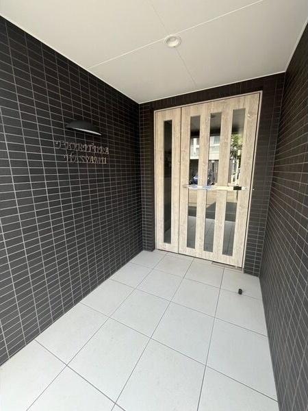 札幌市西区発寒五条4丁目のマンション(エントランス)