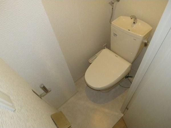 札幌市西区発寒五条4丁目のマンション(トイレ)