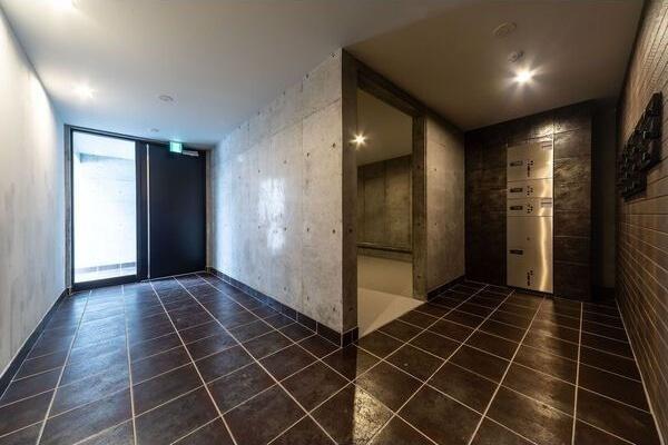 札幌市西区西町北１３丁目のマンション