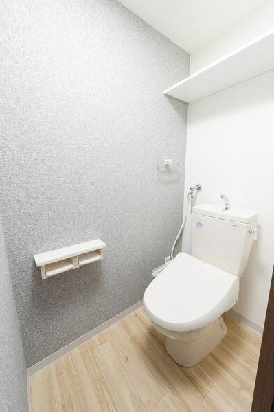 札幌市西区八軒三条西２丁目のマンション