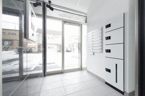 札幌市西区八軒三条西２丁目のマンション