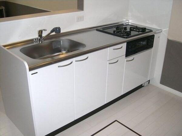 札幌市東区北三十二条東１７丁目のアパート