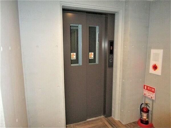 札幌市中央区南十条西１３丁目のマンション