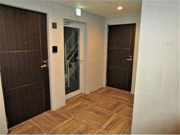 札幌市中央区南十条西１３丁目のマンション