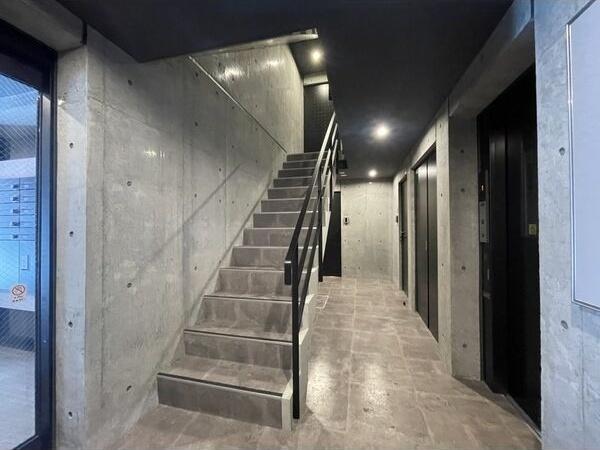 札幌市豊平区水車町５丁目のマンション