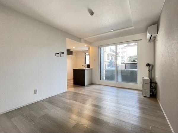 Axis　Arc(アクシス　アーク)