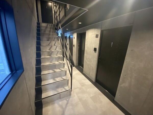 札幌市中央区南六条西１７丁目のマンション