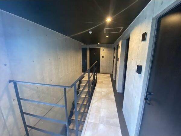 札幌市中央区南六条西１７丁目のマンション