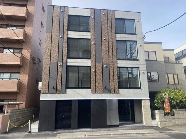 札幌市中央区南六条西17丁目のマンション