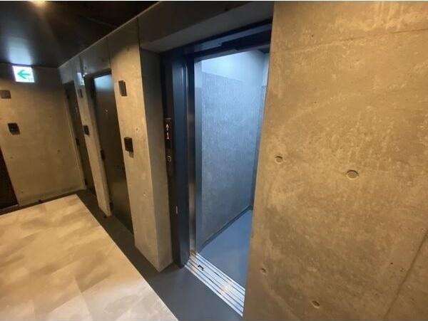 札幌市中央区南六条西１７丁目のマンション