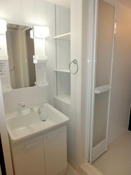 センテナリオL126