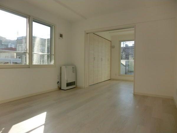 センテナリオL126