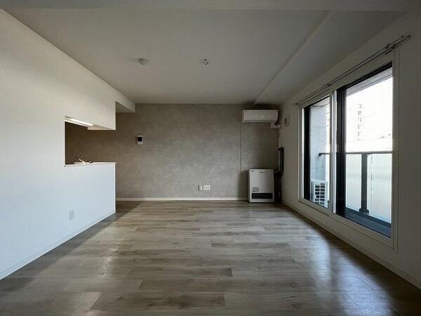 札幌市中央区南七条西１４丁目のマンション