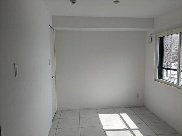 札幌市東区北二十三条東１３丁目のマンション