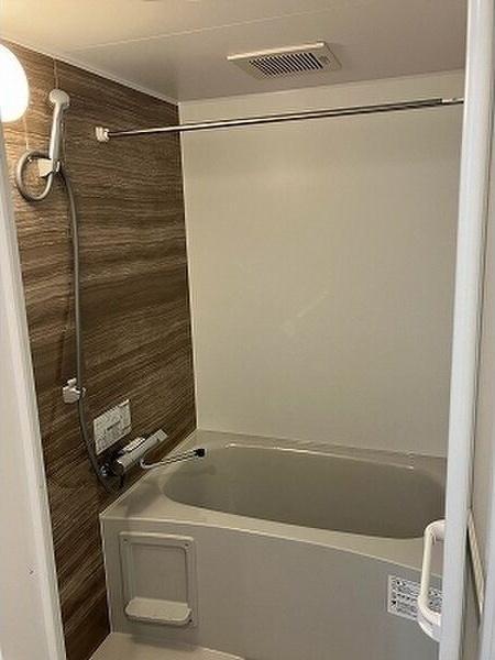 札幌市白石区本郷通１丁目南のマンション