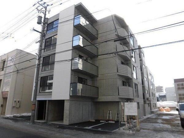 札幌市中央区南六条西１２丁目のマンション