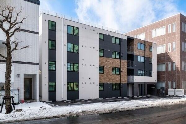 札幌市豊平区平岸一条13丁目のマンション