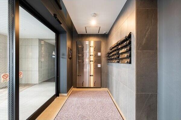 札幌市豊平区平岸一条１３丁目のマンション