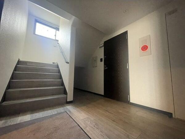 札幌市豊平区平岸一条８丁目のアパート