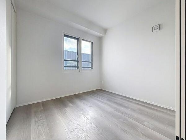 札幌市白石区南郷通２０丁目南のマンション