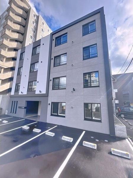 札幌市白石区南郷通20丁目南のマンション