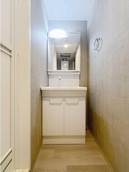 札幌市白石区南郷通２０丁目南のマンション