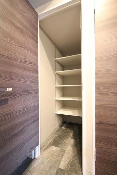 札幌市中央区南六条西１２丁目のマンション