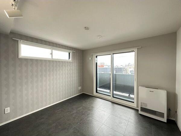 札幌市東区北十九条東１６丁目のマンション