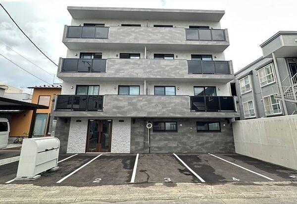 札幌市東区北十九条東１６丁目のマンション