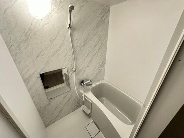 札幌市東区北十九条東１６丁目のマンション