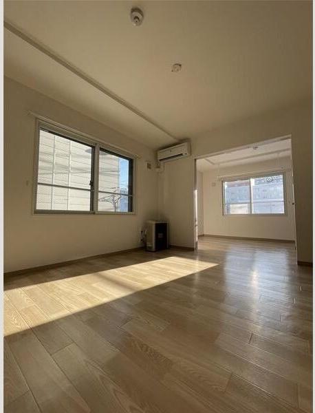 札幌市白石区本郷通７丁目北のアパート