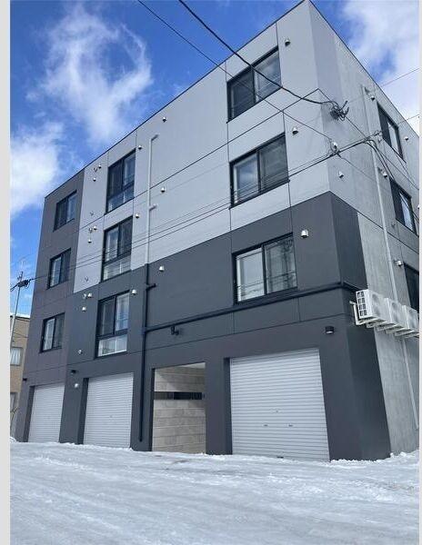 札幌市白石区本郷通７丁目北のアパート