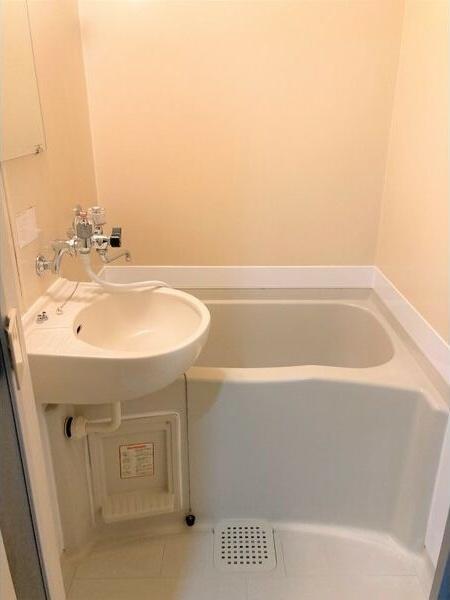 札幌市白石区菊水七条３丁目のマンション