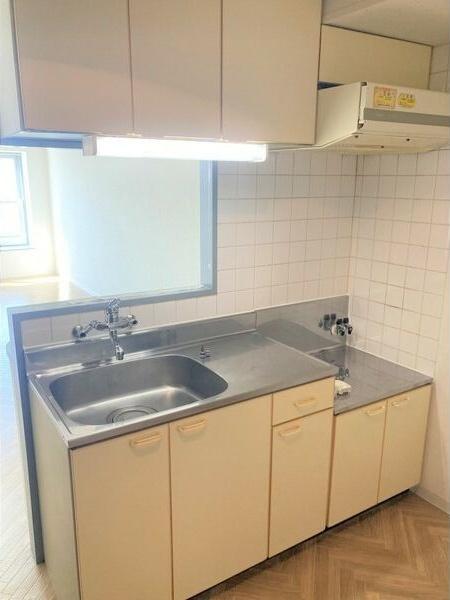 札幌市白石区菊水七条３丁目のマンション